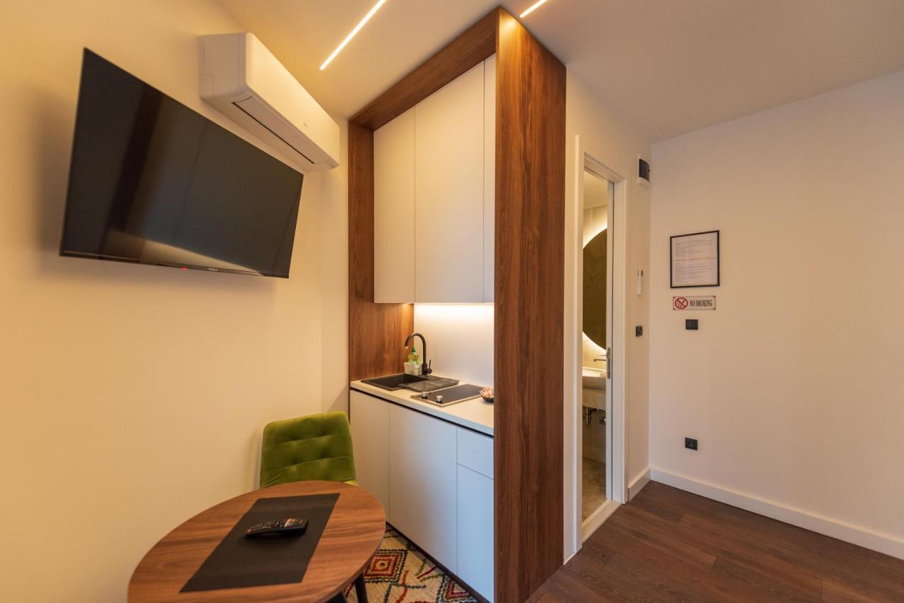 Apartments Emerald Free Garage Parking Sarajevo Exterior photo